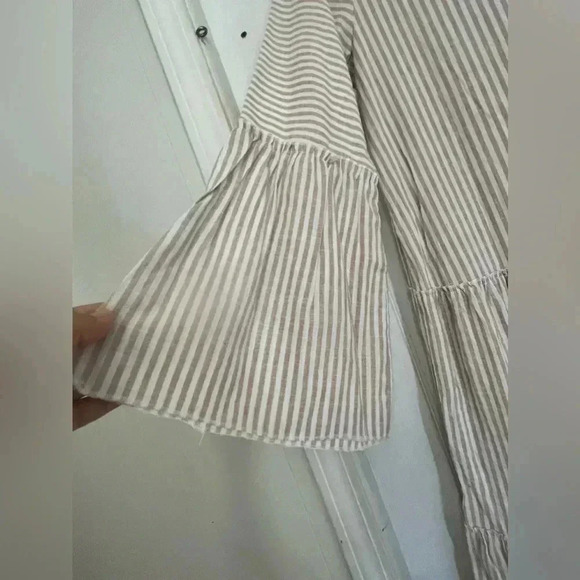 Tavin women’s Maxi striped dress flare sleeves , tiered Sz 6 - Picture 9 of 12